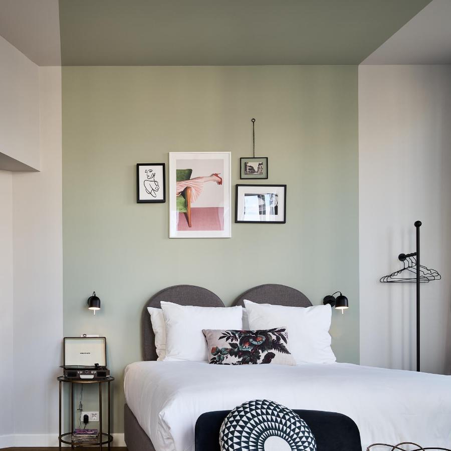 Finch Boutique Hotel, Downtown 데벤테르 외부 사진