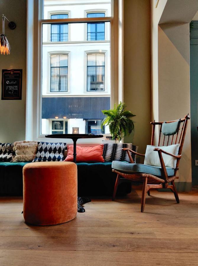 Finch Boutique Hotel, Downtown 데벤테르 외부 사진