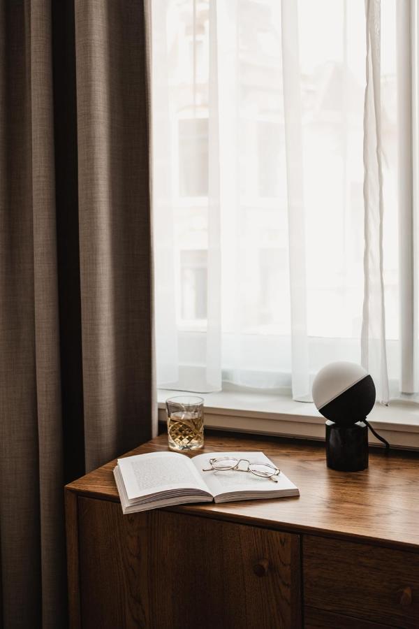 Finch Boutique Hotel, Downtown 데벤테르 외부 사진