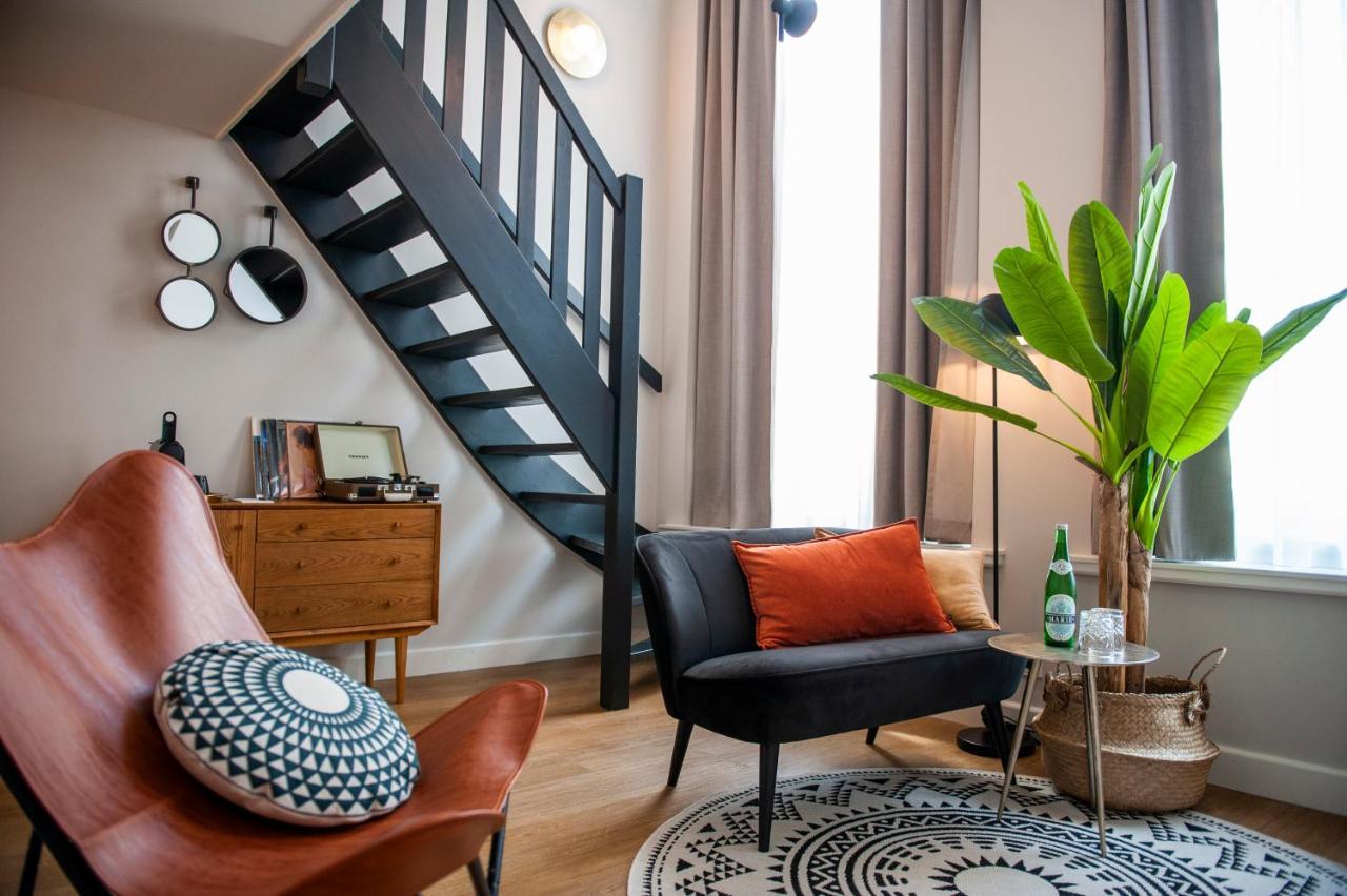 Finch Boutique Hotel, Downtown 데벤테르 외부 사진