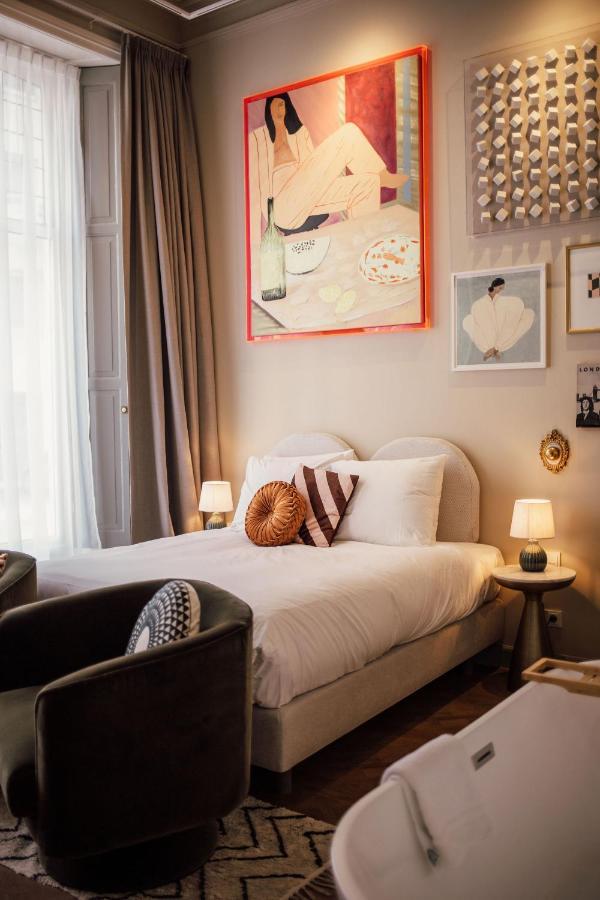 Finch Boutique Hotel, Downtown 데벤테르 외부 사진