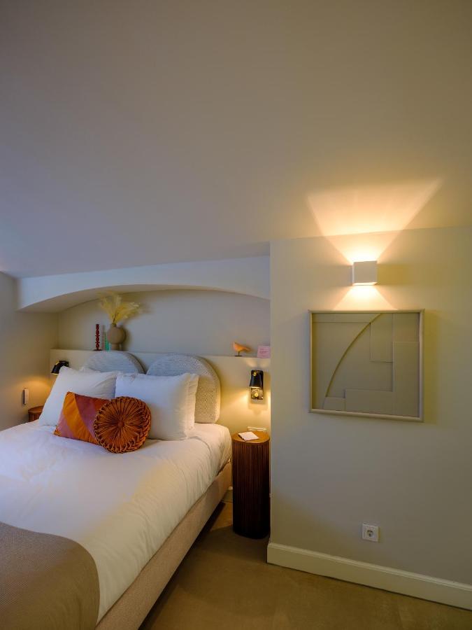 Finch Boutique Hotel, Downtown 데벤테르 외부 사진