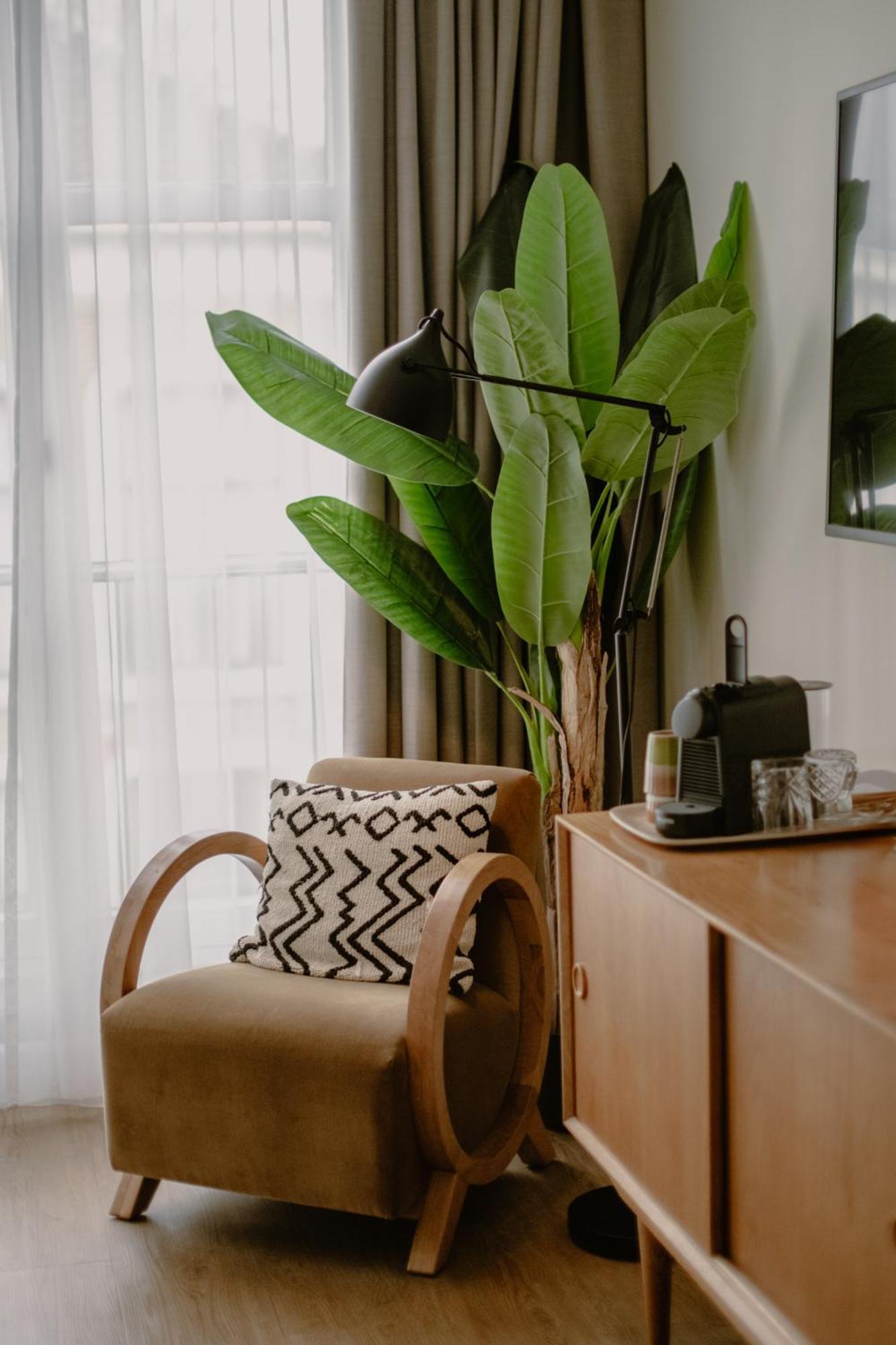 Finch Boutique Hotel, Downtown 데벤테르 외부 사진