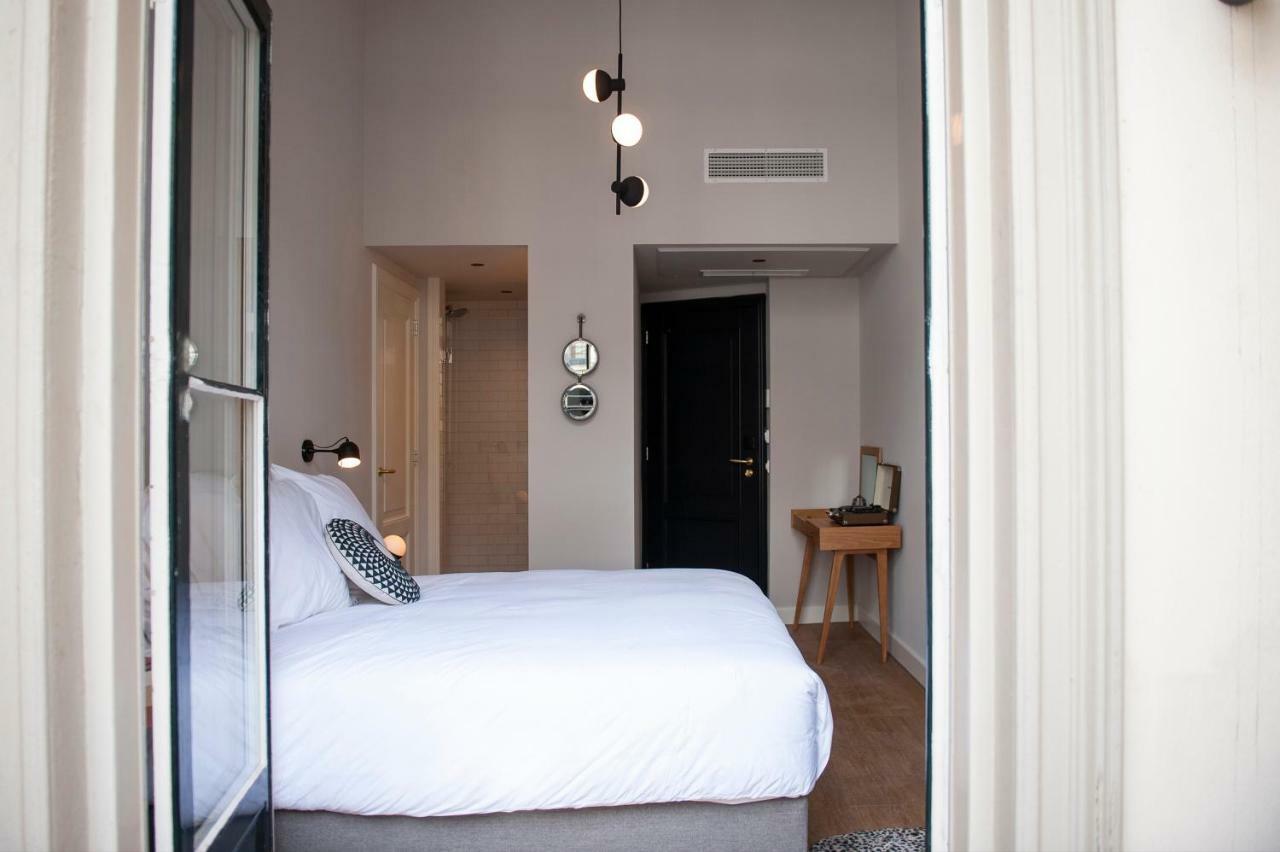 Finch Boutique Hotel, Downtown 데벤테르 외부 사진