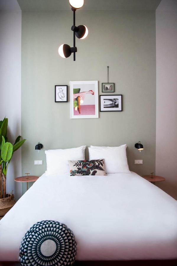 Finch Boutique Hotel, Downtown 데벤테르 외부 사진