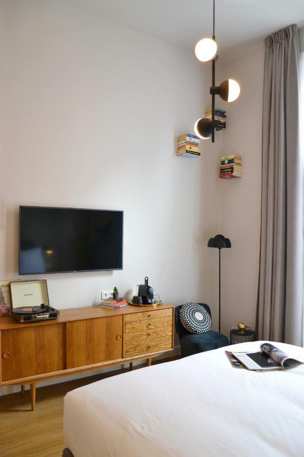 Finch Boutique Hotel, Downtown 데벤테르 외부 사진